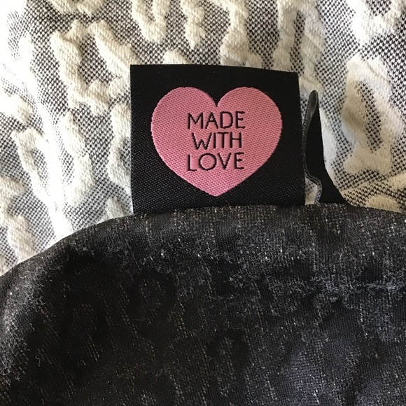 Made With Love light sweater/jacket - Picture 3 of 5